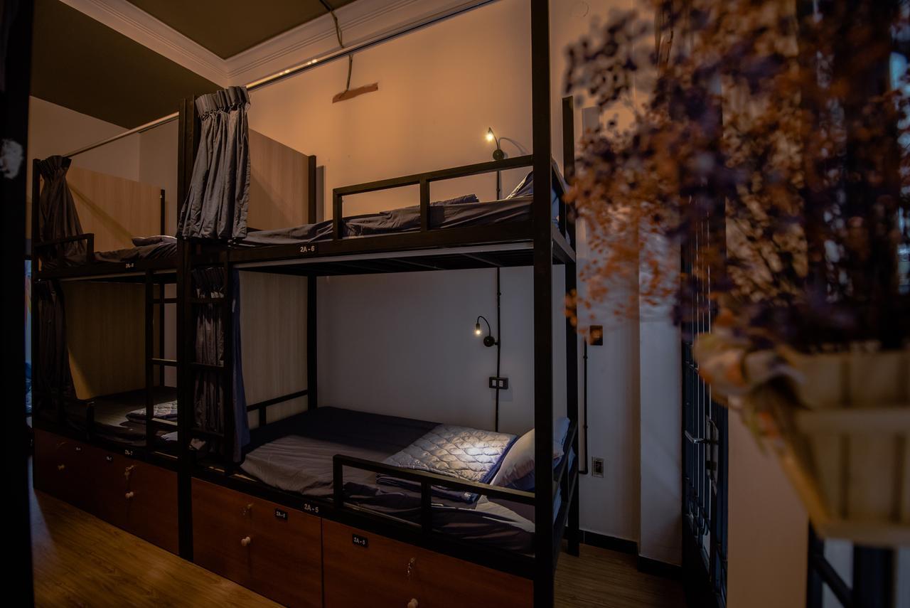 The Like Hostel & Cafe Хошимін Екстер'єр фото
