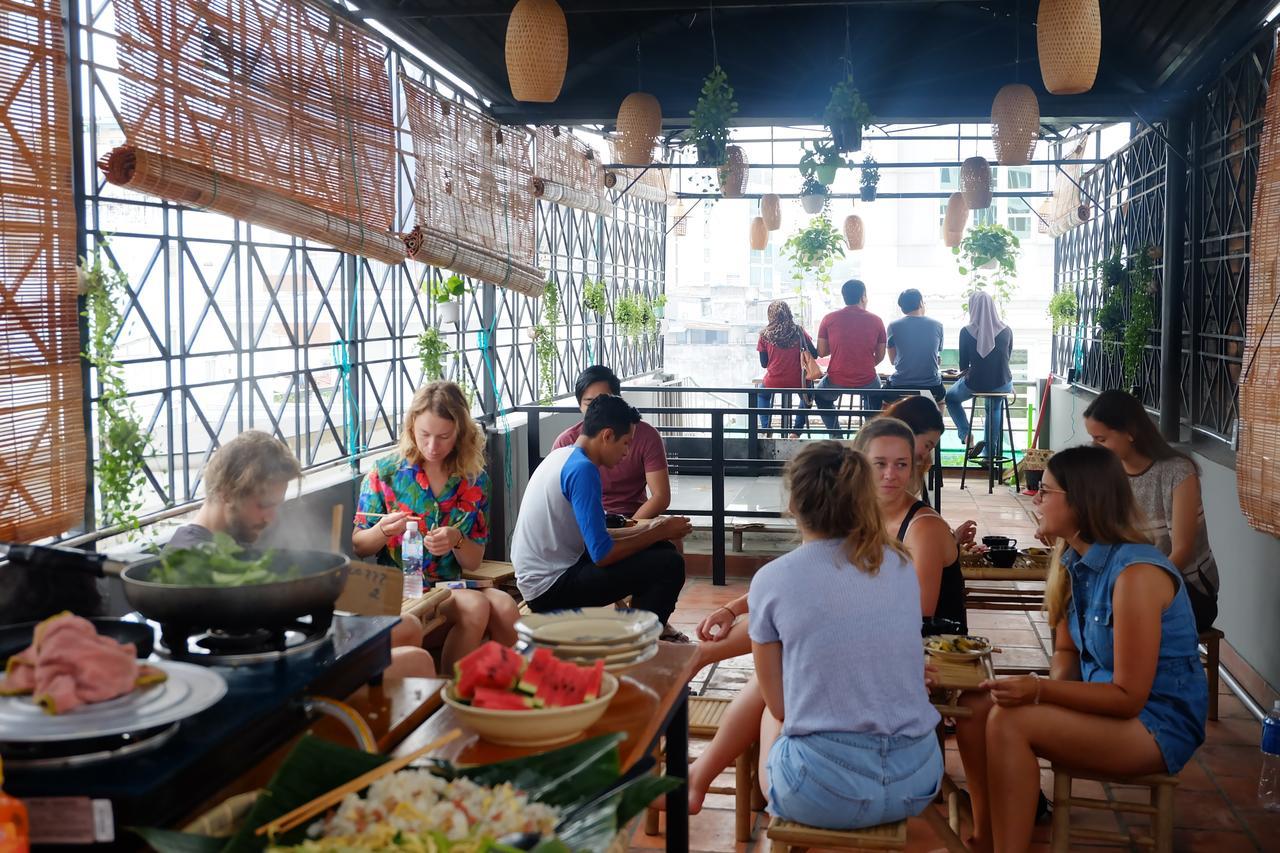 The Like Hostel & Cafe Хошимін Екстер'єр фото